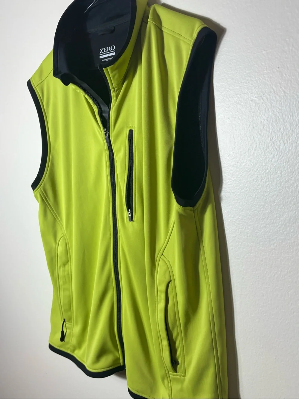 Zero Restriction Mens Golf Vest Lime Green Black Full Zip Softshell Size Large